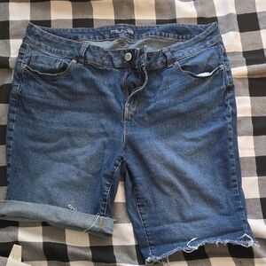 Maurices Blue Denim Bermuda Shorts with Rolled Hem Size 20W